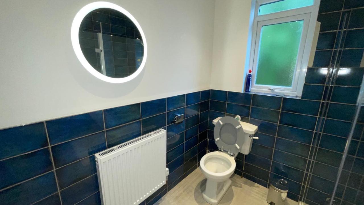 Anfield Place To Stay Liverpool Exteriör bild