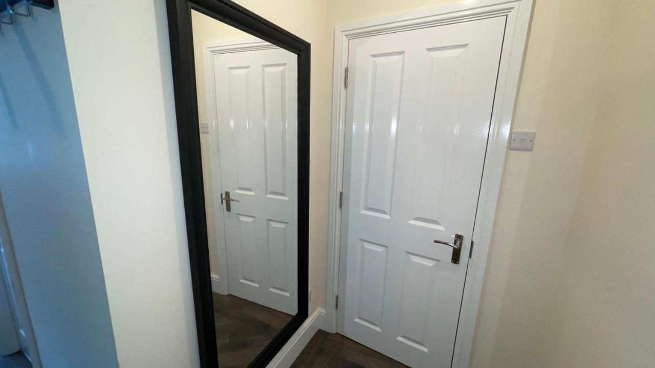 Anfield Place To Stay Liverpool Exteriör bild